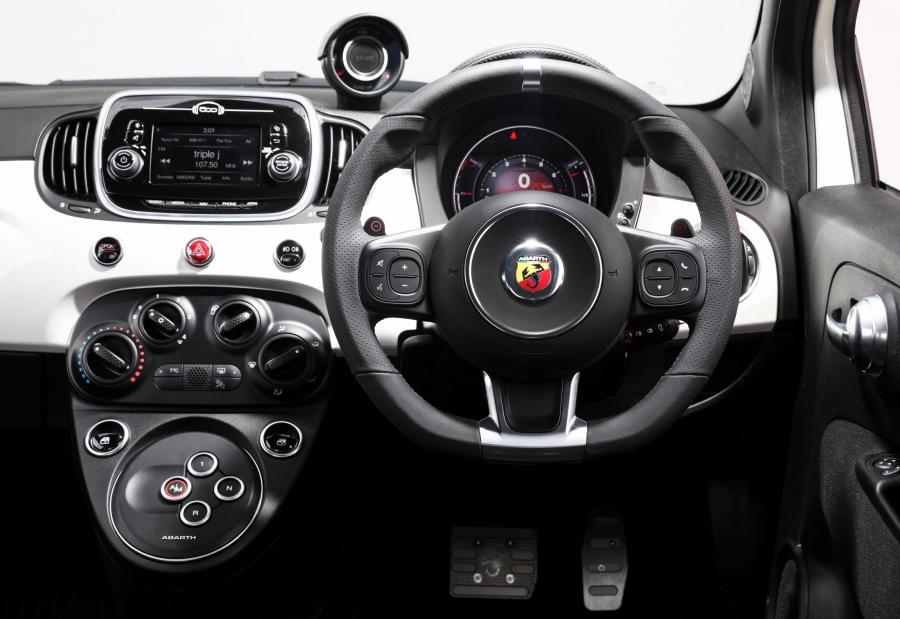 Торпедо Abarth 595 (312) 2017 года  (AU) (фото 32 из 40)